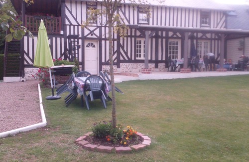 Saint-Hymer House | Norman house, near DEAUVILLE Only one pet allowed.