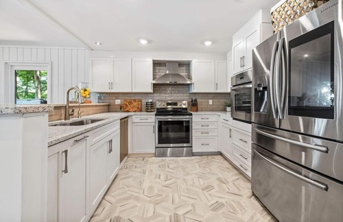 Mooresville House | Normandy Approach w/Optional Boat Rental