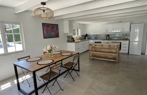 Dives-sur-Mer House | Normandy Domain with pool (16 people)