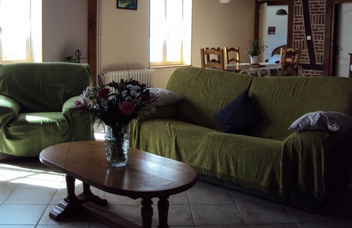 Beauvoir-en-Lyons Cottage | NORMANDY, house with a garden: DIEPPE (sea) 60 min, ROUEN 35 min, PARIS 1h30.
