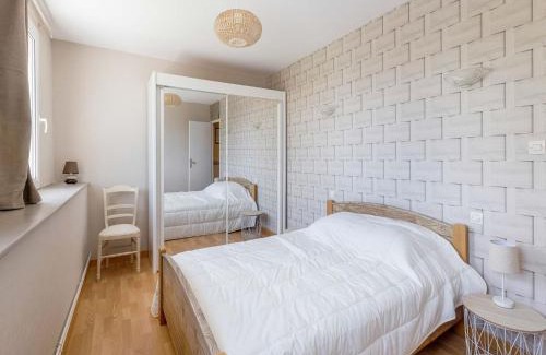 Montaigu-la-Brisette House | Normandy Nature Escape