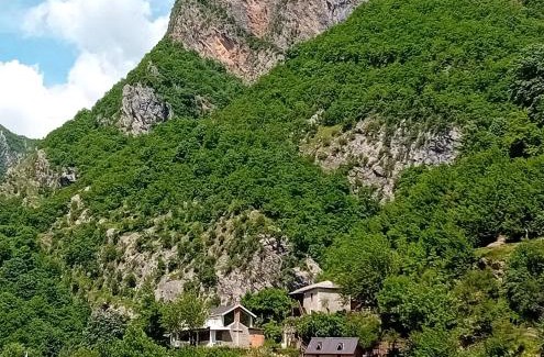 Shkoder County House | Norral shelter 1