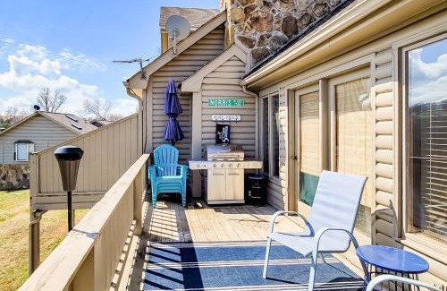 La Follette House | Norris Cove Retreat