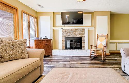 La Follette House | Norris Cove Retreat