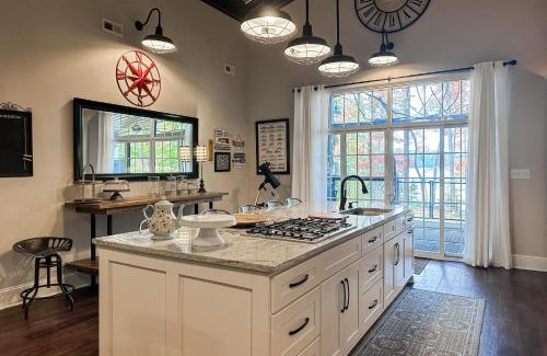 Sharps Chapel House | Norris Lake Hideaway