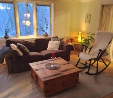 Solberg House | Norrlycka Stuga - Ski, lake and forest