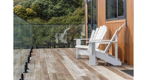 Raglan House | Norté Surf Vista - Whale Bay Raglan Holiday Home