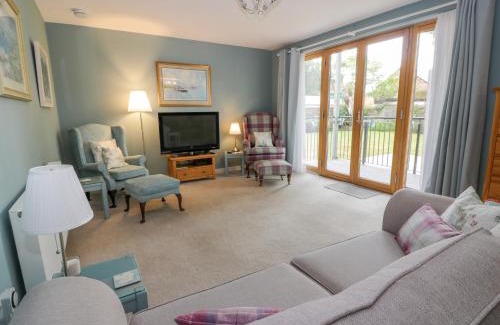 Prestwick Apartment | North Beach