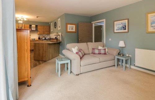 Prestwick Apartment | North Beach