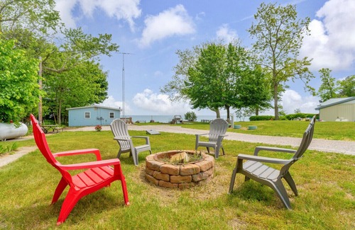 Lexington Cabin | North Bound 25 - Family Compound With 5 Cottages!