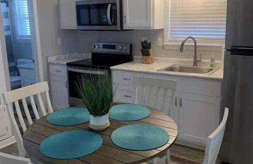 Cape San Blas House | North Cape- Behing Trading Post - Pet Friendly