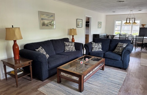 Northeast Virginia Beach House | North End Family Beach House