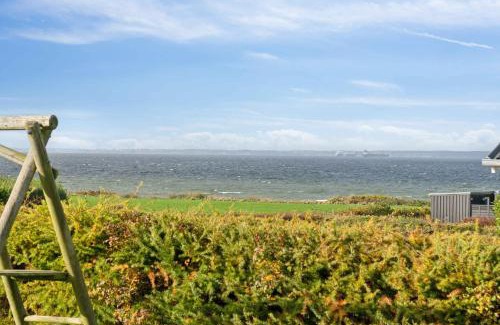 Skastrup Strand House | North Funen Summer House With A View
