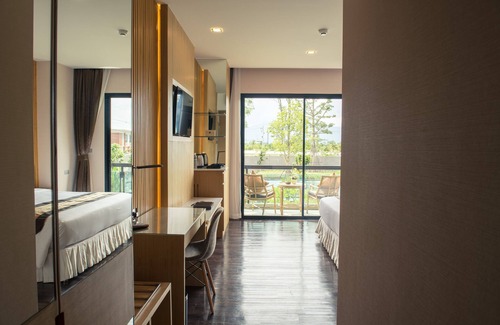 Hang Dong Hotel | North Hill City Resort