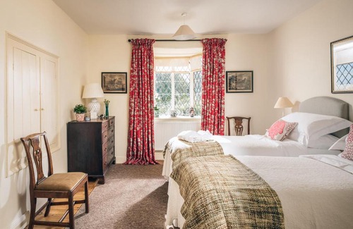Moreton House | North Lodge