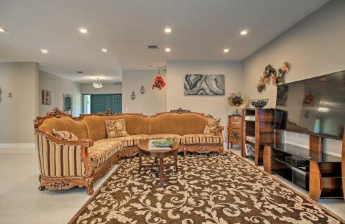 North Miami Beach House | North Miami Home with Screened-in Patio and Pool!