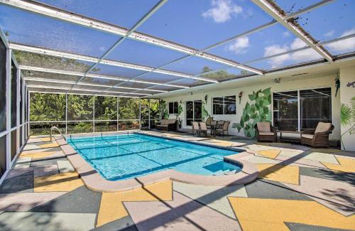 North Miami Beach House | North Miami Home with Screened-in Patio and Pool!