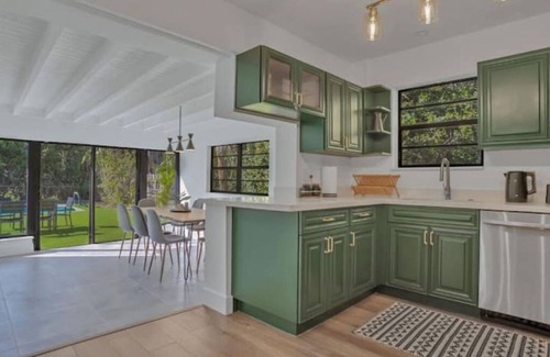 Golden Glades House | North Miami NEWLY renovated GEM!