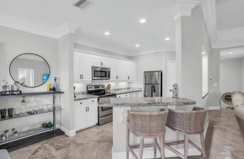 Egret's Walk Condo | North Naples getaway in Pelican Marsh, with walkable access to Mercato!