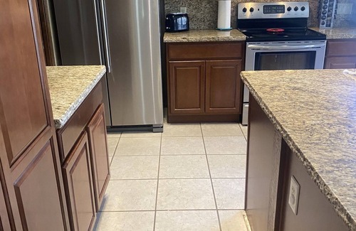 Arrowhead Ranch House | North Phoenix Close to Everything/Secured Parking