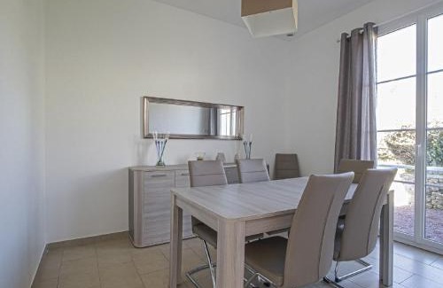 Sainte-Honorine-des-Pertes House | North Sea Family Haven