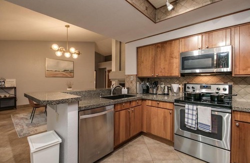 Paradise Valley Village House | North Scottsdale 4 Bdrm Vacation Sanctuary with Pebble Tech Pool