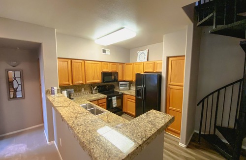 North Scottsdale Condo | North Scottsdale Condo Just Steps from Pool & Clubhouse!