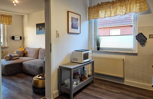 Werdum House | North Sea vacation in a vacation home with garden & terrace in a climatic health resort! Families & couples
