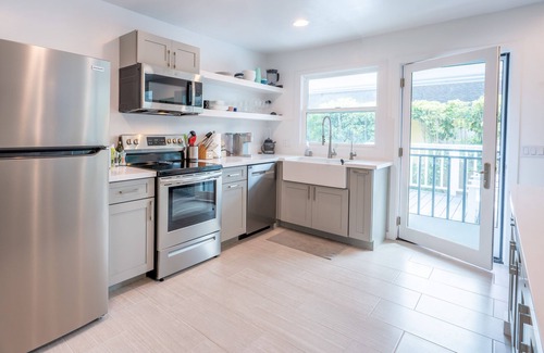 Pupukea House | North Shore Oceanfront Retreat Sunset Beach