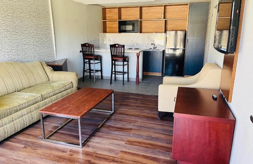 Houston Hotel | North Villa extended stay