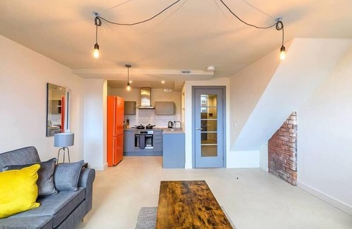Preston Apartment | North West relocation – Preston Apartment