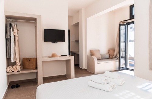 Oia Hotel | North Wind Luxury Suites