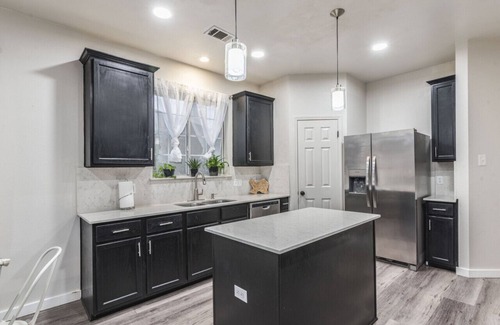 Pflugerville House | NorthATX Urban Oasis Pool 5BR 2BA Game room Office