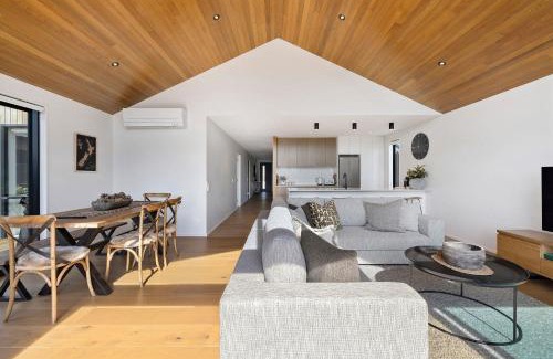 Wanaka House | Northburn Views
