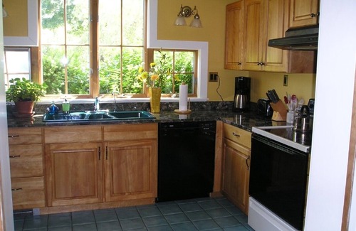 Northeast Harbor House | Northeast Harbor, Mount Desert- village-walk to golf, tennis, trails and marina