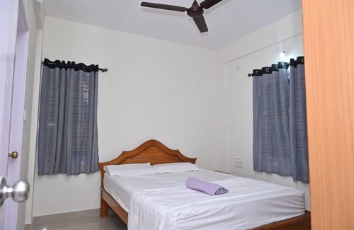 Yelahanka Hotel | Northern Aura