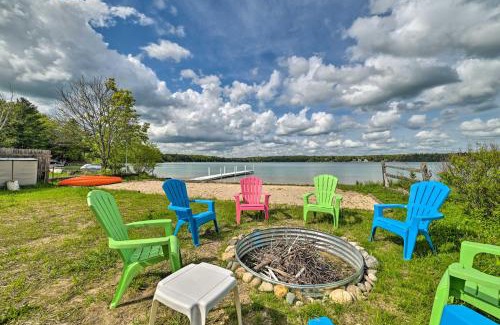 Kalkaska House | Northern Nights Beachfront Cottage in Kalkaska