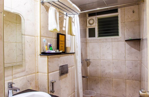 Brookefield Hotel | Northern Suites E Block
