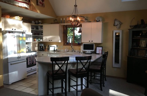 Glen Arbor Cottage | Northerness Cottage; a Short Ride to America's #1 Rated Beach!