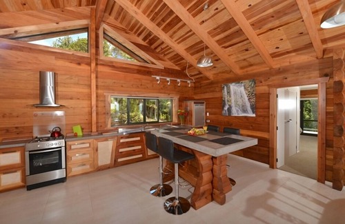 Kaitaia House | Northland's Romantic Wilderness Retreat with Wi Fi
