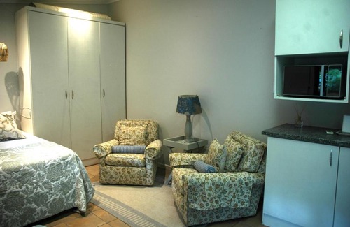 Durban North Bed & Breakfast | Northlands Manor