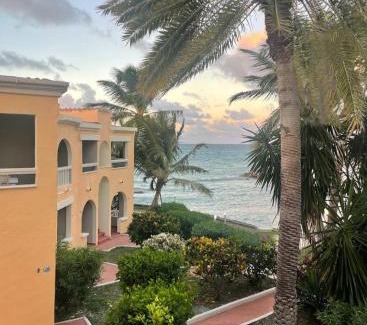 Dickenson Bay Hotel | Northshore Seaside Suites