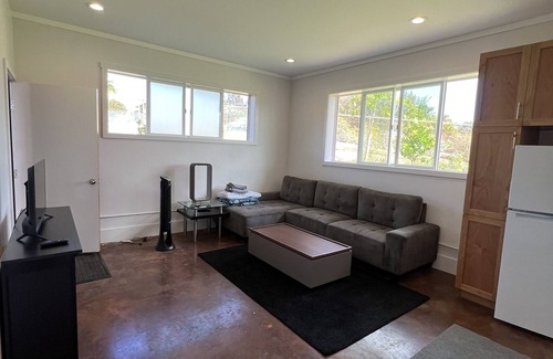Pupukea House | Northshore Surf Retreat 5 minutes By Car to Beaches