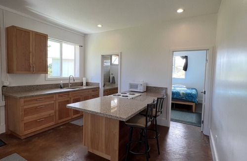 Pupukea House | Northshore Surf Retreat 5 minutes By Car to Beaches