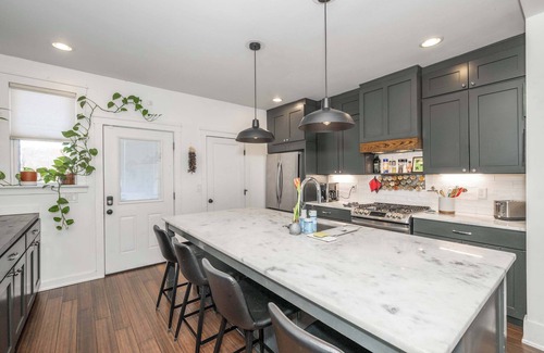 Northside House | Northside Nook Home for 6!