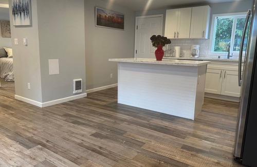 Seattle House | Northside Seattle 4 bedrooms Comfort House-Easy Access I-5, Light Rail Station