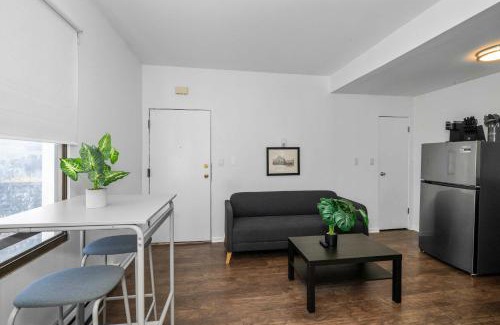 Northside Apartment | Northside Suites 1 - Best Retreat for Couples