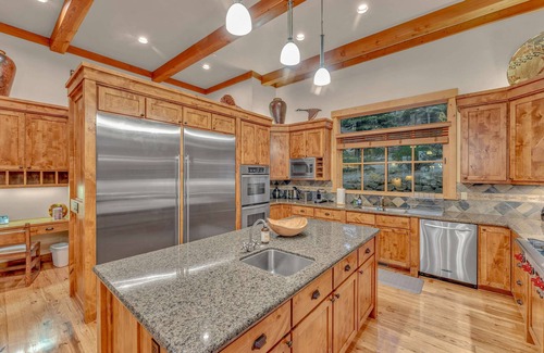 Truckee House | Northstar Ski-In/Ski-Out with Valley Views