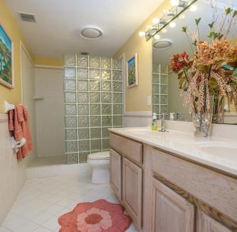 Wheeland Settlement Apartment | Northwest Point Resort