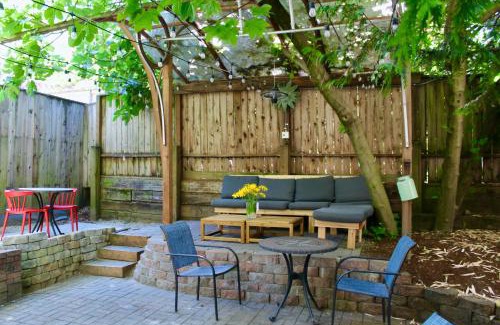 Alphabet Historic District Hostel | Northwest Portland Hostel